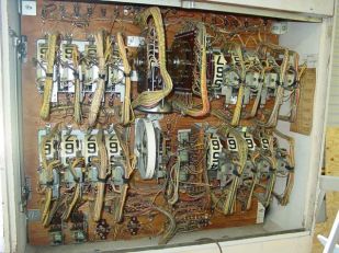 electromechanical-pinball-machine-example